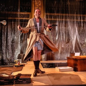 ESCRITOR FRACASADO Actuación: Diego Velázquez – Dirección: Marilú Marini – Por Dra. Raquel&nbsp;Tesone