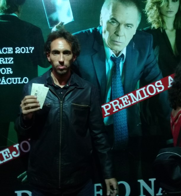 Max doble o nada foto