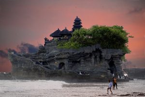 Tanah-Lot-0-300x200