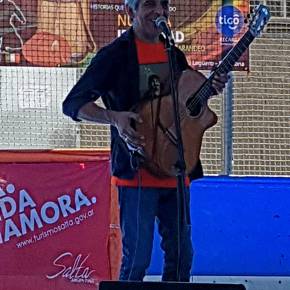 Entrevista a Peteco Carabajal – Por Flavia&nbsp;Mercier