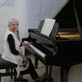 REPORTAJE A LA PIANISTA MIRTA HERRERA EN ROMA   Por Stella&nbsp;Cassiba