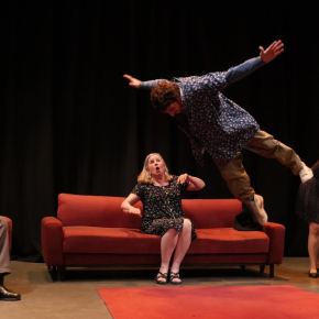 EL LOCO Y LA CAMISA de Néstor Valente – Por Daniel&nbsp;Beniluz