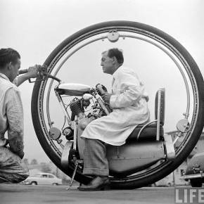 MONOCICLOS – Por Lea&nbsp;March