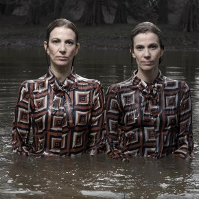 LO QUE EL RÍO HACE – Dirigida, escrita y actuada por María Marull y Paula Marull – Por Lic. Manuel Larrabure&nbsp;(Manula)