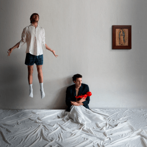 CAE UNA CATEDRAL DE LOS PIPIS : EL AMOR COMO ALGO QUE DESORDENA – Por Celeste&nbsp;Burgos