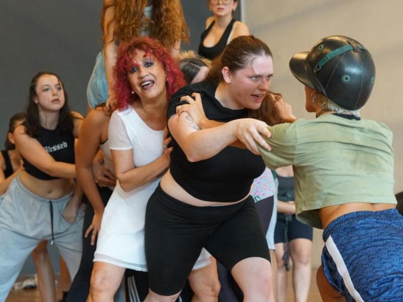 QUILOMBO: Resonancia, cuerpo y subtexto compartido – Por Dra. Raquel Tesone / Rachel&nbsp;Revart